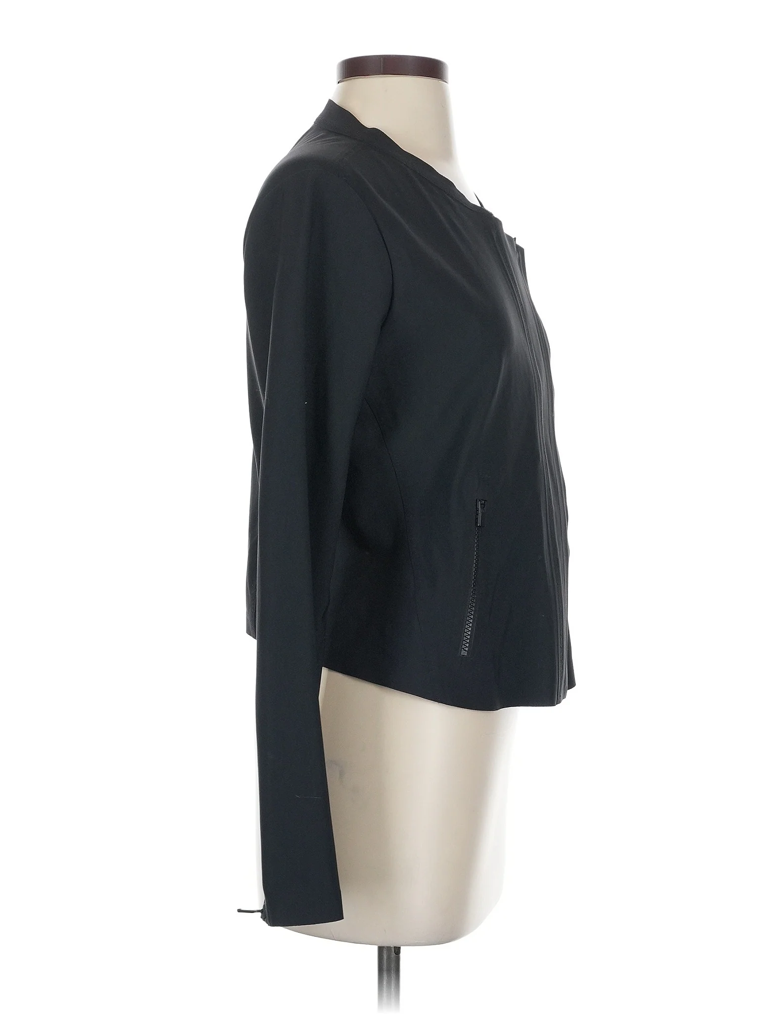 Blazer - Image 3